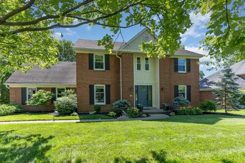 10096 Sonya Ln, West Chester, OH 45241
