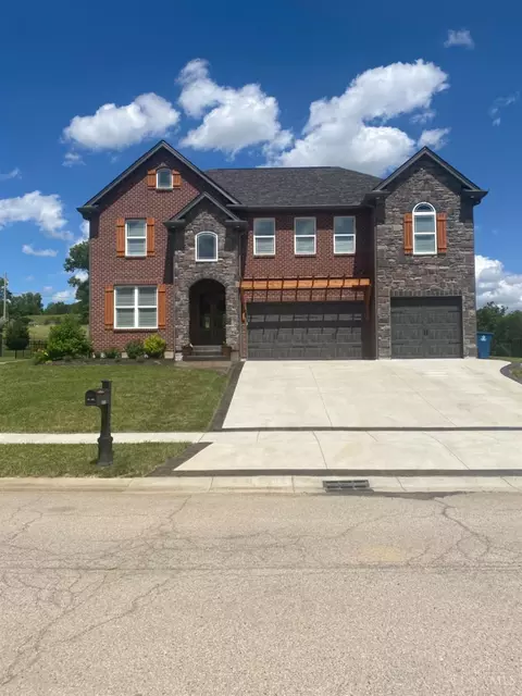 6577 Rosewood Ln, Goshen, OH 45122