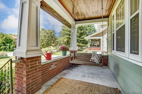 1648 Cedar Ave, Cincinnati, OH 45224 photo 3
