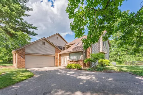 2948 Pine Grove Ln, Maineville, OH 45039 photo 3
