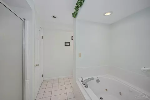 2948 Pine Grove Ln, Maineville, OH 45039 photo 54