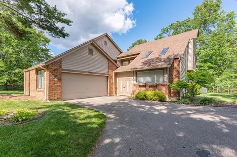 2948 Pine Grove Ln, Maineville, OH 45039 photo 4