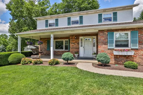 2950 Loretta Dr, Cincinnati, OH 45239