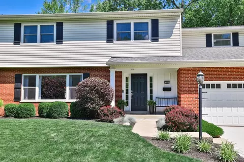 Exterior - 7944 Shelldale Way, Montgomery, OH 45242 photo 2 of 9