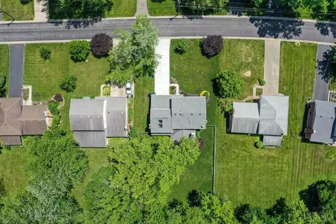 View/Area - 7944 Shelldale Way, Montgomery, OH 45242 photo 4 of 5