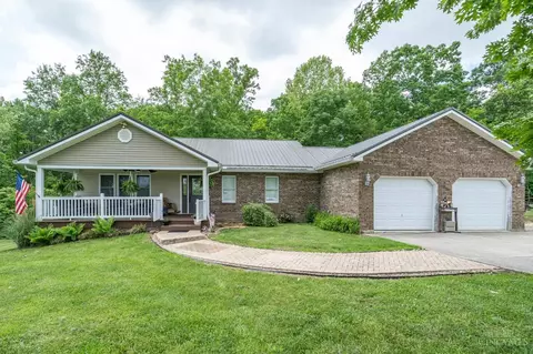 221 Glen Jay Dr, Peebles, OH 45660