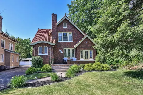 2819 Urwiler Ave, Cincinnati, OH 45211