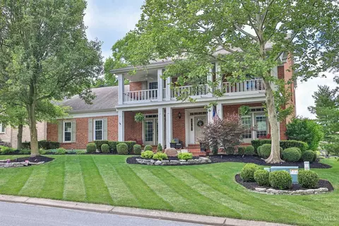 5429 Fallen Timbers Dr, West Chester, OH 45069
