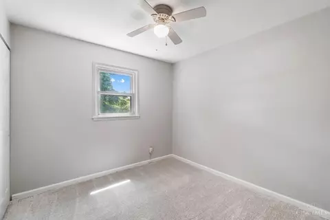 6598 Rainbow Ln, Cincinnati, OH 45230 photo 17