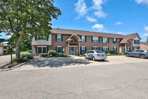 8810 Carrousel Park Cir #73, Colerain Twp, OH 45251