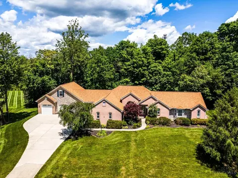 6247 Davon Ct, Loveland, OH 45140
