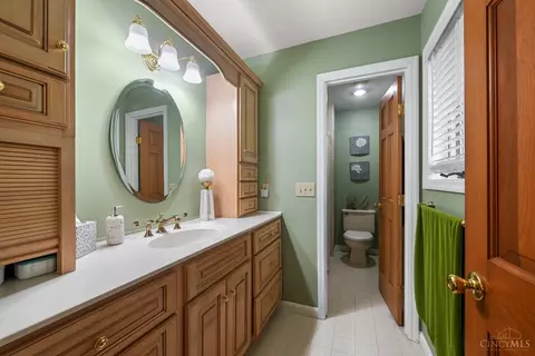 Bath - 4100 Timberview Rd, West Harrison, IN 47060 photo 1 of 3