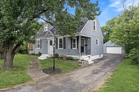 Exterior - 6918 Shamrock Ave, Cincinnati, OH 45231 photo 4 of 9