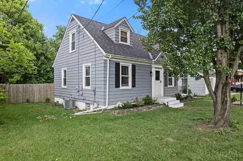 Exterior - 6918 Shamrock Ave, Cincinnati, OH 45231 photo 3 of 9