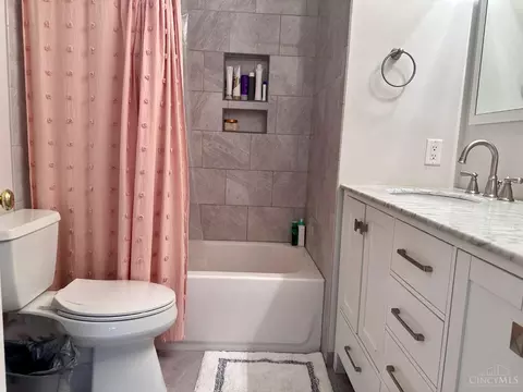 1162 Forest Run Dr, Batavia, OH 45103 photo 24