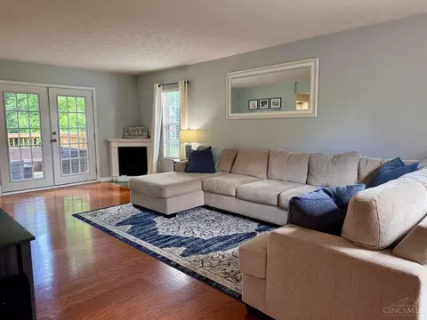 1162 Forest Run Dr, Batavia, OH 45103 photo 4