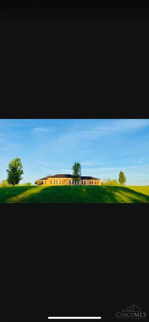 309 Marion Dr, Wilmington, OH 45177