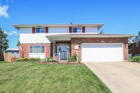 267 Deephaven Dr, Cincinnati, OH 45238