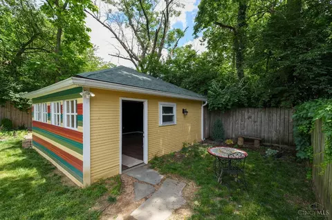 6806 Alpine Ave, Silverton, OH 45236 photo 5