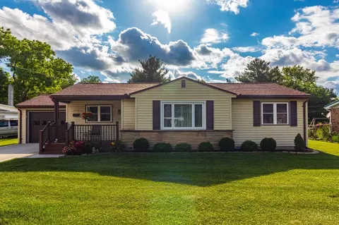 215 High St, Peebles, OH 45660