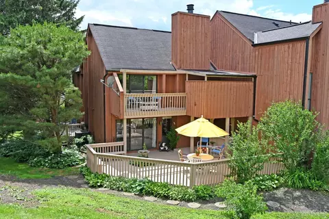 8280 Coppernail Way, West Chester, OH 45069