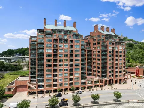 900 Adams Xing #10400, Cincinnati, OH 45202