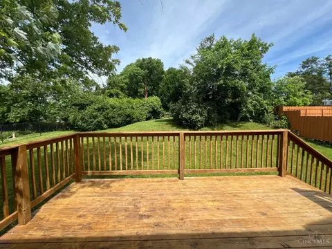 Exterior - 6018 Wayside Ct, Cincinnati, OH 45230 photo 3 of 4