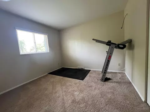 Bedroom - 6018 Wayside Ct, Cincinnati, OH 45230 photo 3 of 4