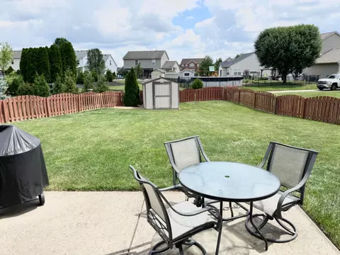 Exterior - 302 Rawling Dr, Harrison, OH 45030 photo 2 of 4
