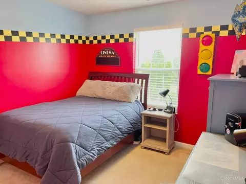 Bedroom - 302 Rawling Dr, Harrison, OH 45030 photo 4 of 5