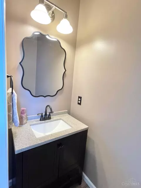 Bath - 302 Rawling Dr, Harrison, OH 45030 photo 1 of 5