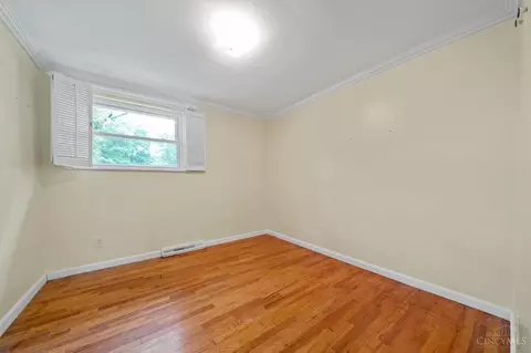 Bedroom - 3844 Crescent Dr, Cincinnati, OH 45245 photo 1 of 6
