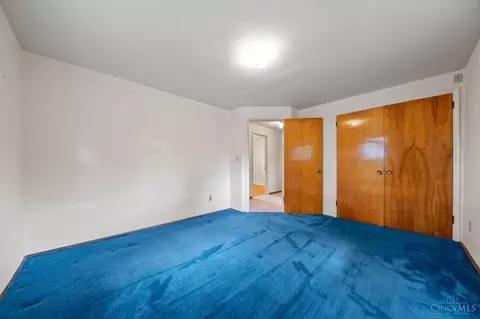 Bedroom - 3844 Crescent Dr, Cincinnati, OH 45245 photo 4 of 6