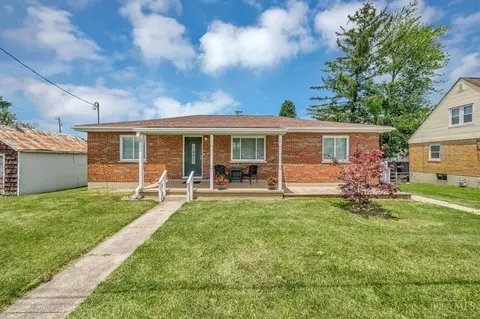 1868 Mulberry St, Goshen, OH 45122