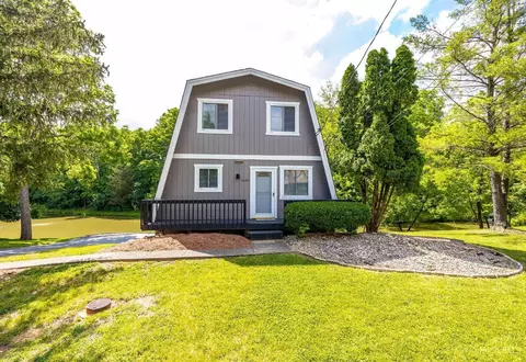6135 Blue Lake Dr, Cincinnati, OH 45247