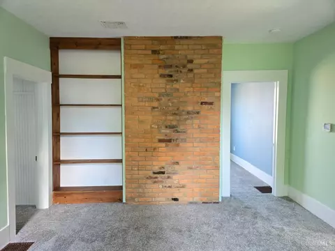 Living - 315 Main St, Blanchester, OH 45107 photo 3 of 4