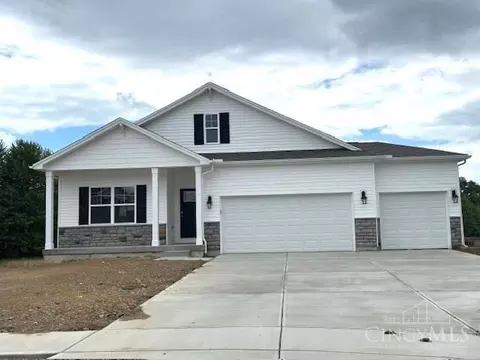 1801 Oak Cv, Goshen Twp, OH 45122