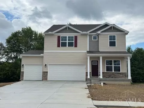1800 Oak Cv, Goshen Twp, OH 45150