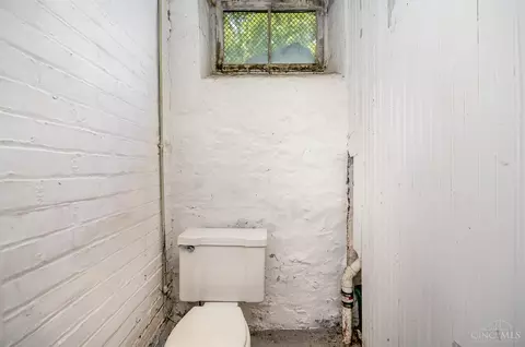 2938 Montclair Ave, Cincinnati, OH 45211 photo 30