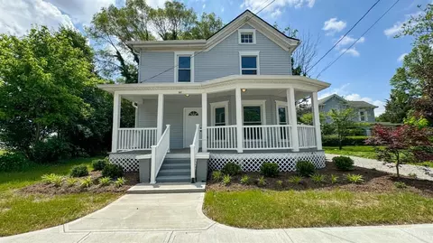 307 Main St, Blanchester, OH 45107
