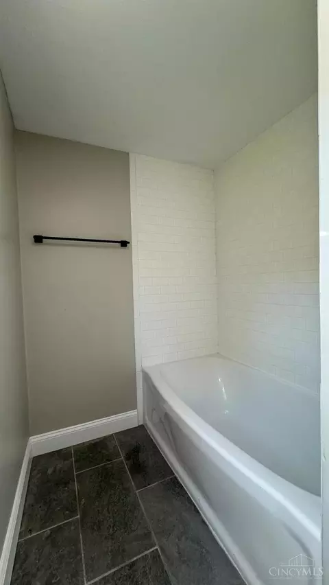 307 Main St, Blanchester, OH 45107 photo 23