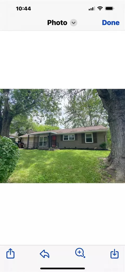 225 Beam Dr, Franklin, OH 45005
