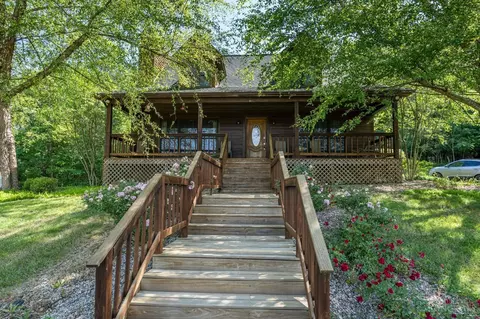 11595 Petersburg Rd, Hillsboro, OH 45133