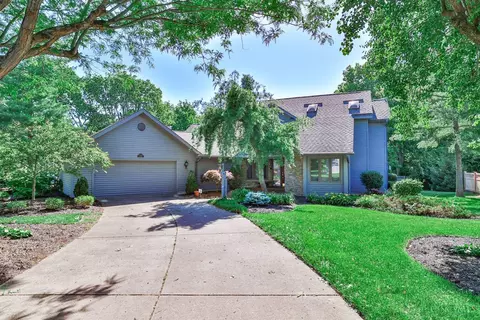 5328 Oakbrook Dr, Fairfield, OH 45014