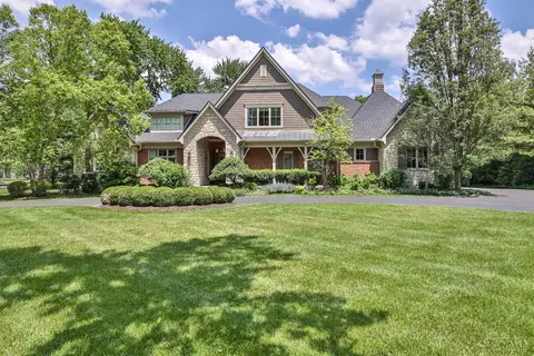 Exterior - 7500 Algonquin Dr, Cincinnati, OH 45243 photo 2 of 16