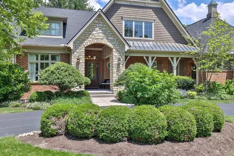 Exterior - 7500 Algonquin Dr, Cincinnati, OH 45243 photo 4 of 16