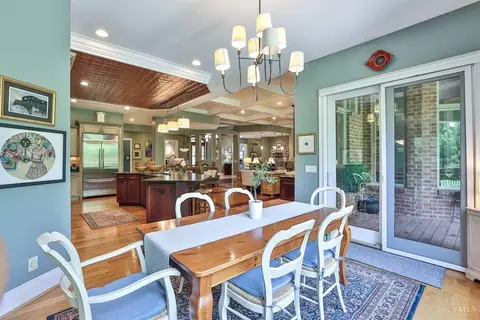 Dining - 7500 Algonquin Dr, Cincinnati, OH 45243 photo 3 of 3
