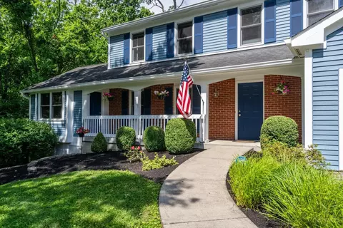 1623 Beechshire Dr, Cincinnati, OH 45255 photo 3