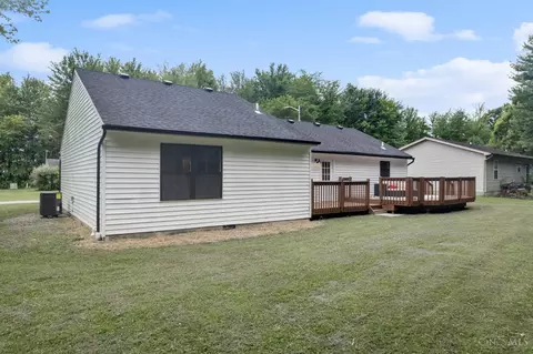 Exterior - 310 Spring Grove Dr, Georgetown, OH 45121 photo 7 of 8