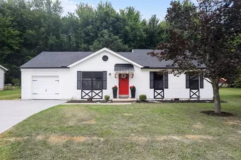 310 Spring Grove Dr, Georgetown, OH 45121